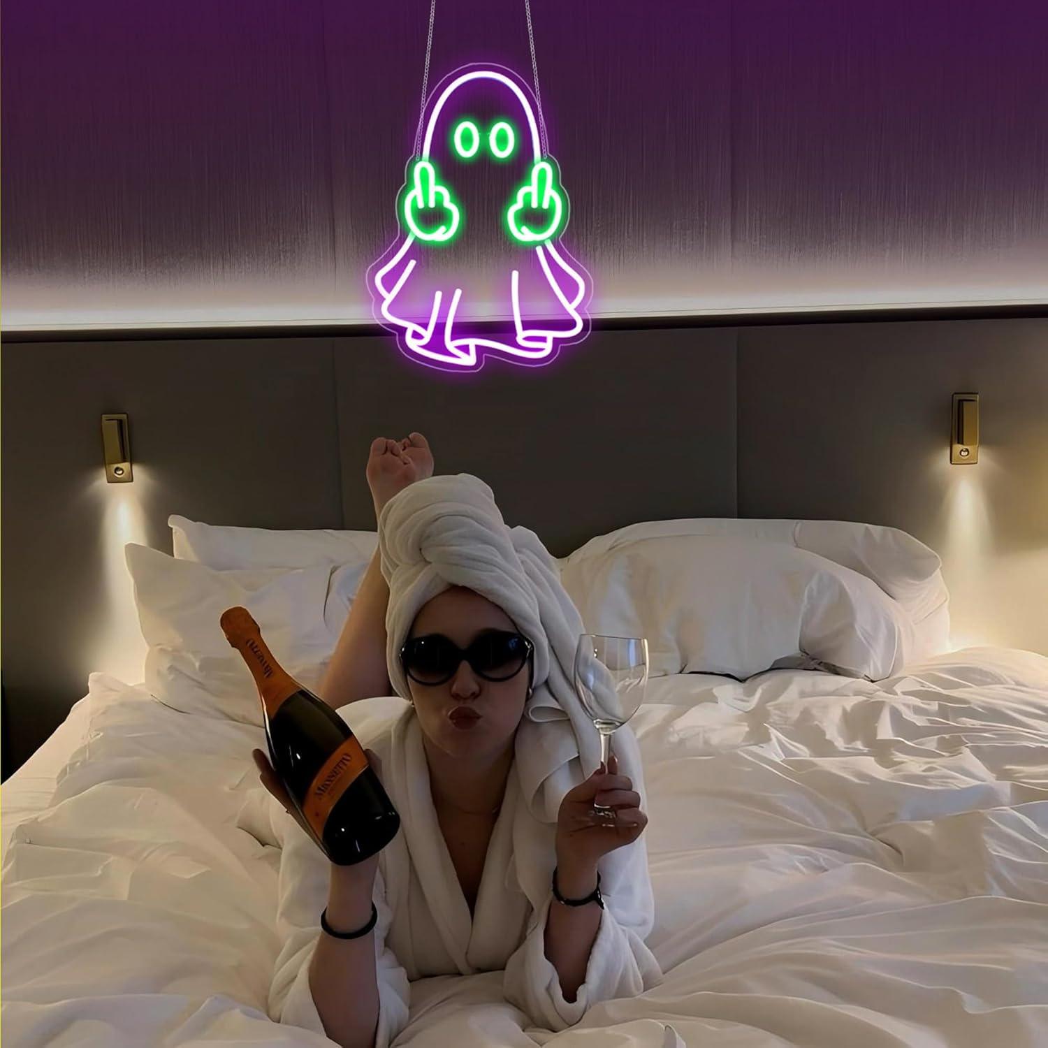 ป้ายไฟนีออนรูปผี ใช้พลังงานจาก - Neon Sign Party บทวิจารณ์และราคา